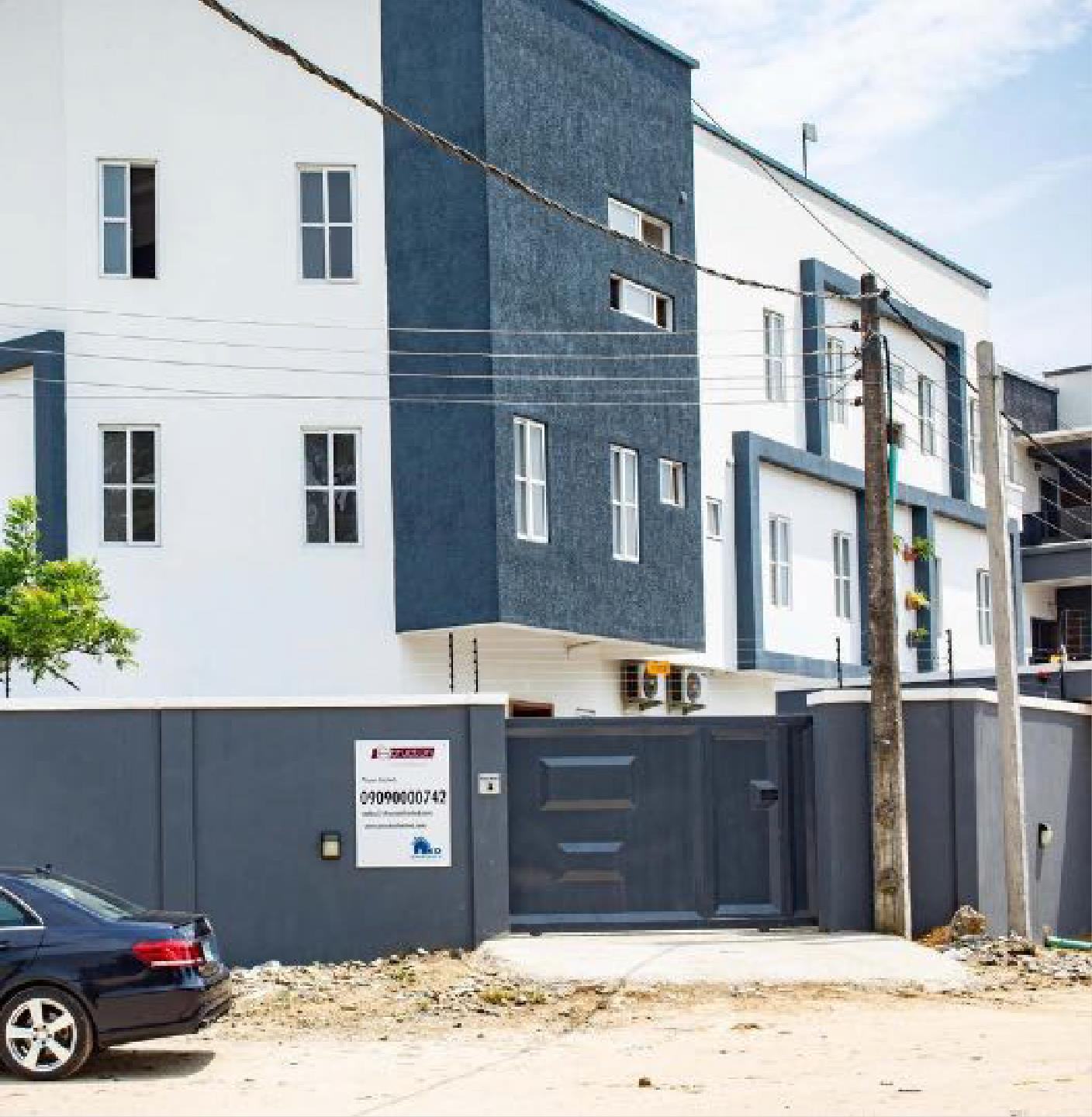 Edge Water, Lekki
